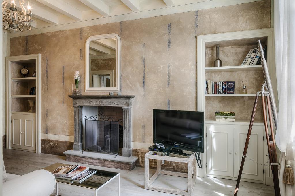 Relais Villa Vittoria ลาโญ ภายนอก รูปภาพ