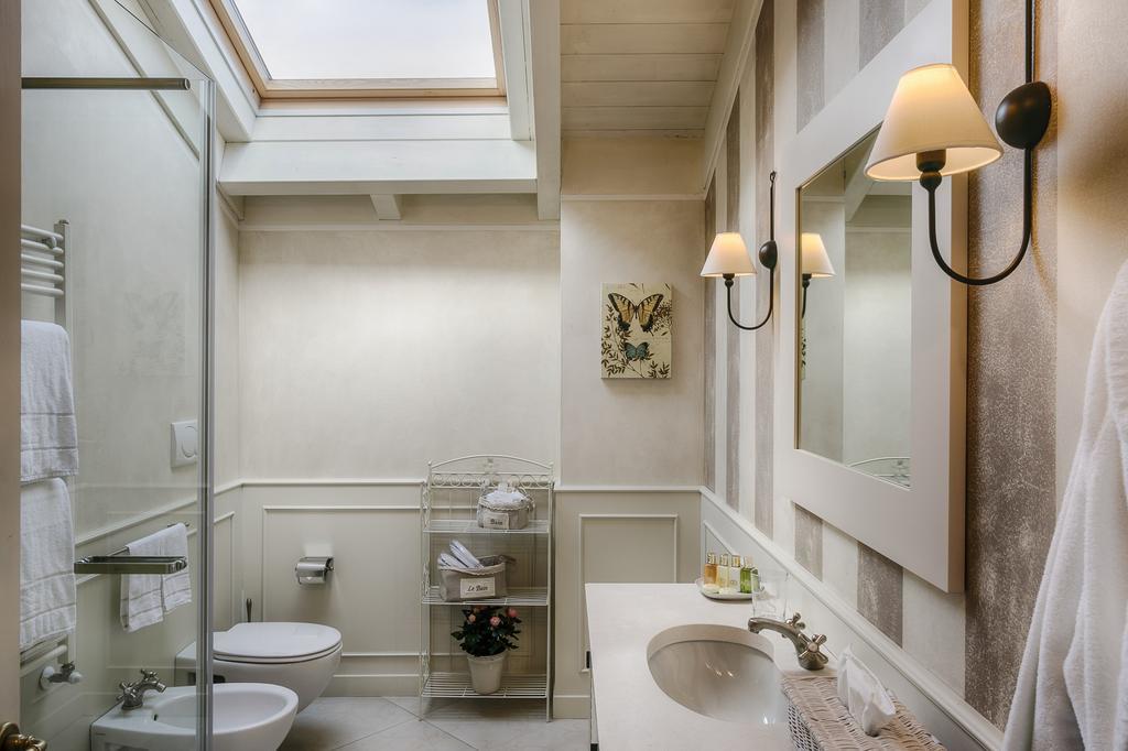 Relais Villa Vittoria ลาโญ ภายนอก รูปภาพ